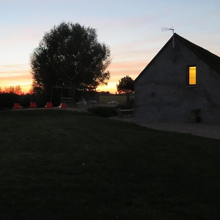 La Muzardiere Aux Gites De Cormenin Saint-Hilaire-sur-Puiseaux Exterior photo